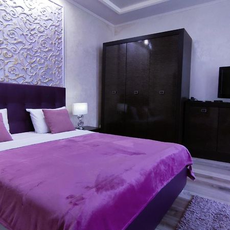 Best Apartment Plosha Rynok Lviv Luaran gambar